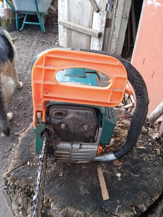 Бензопила УралЕлектро