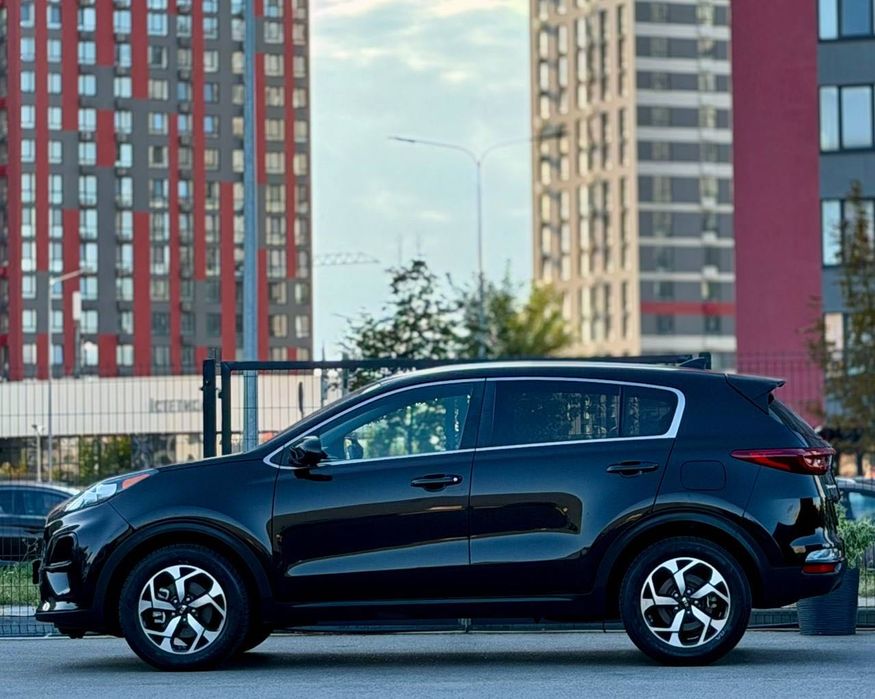 Продаж Kia Sportage LX