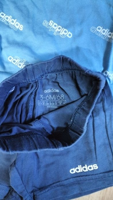 Conjunto calção e t-shirt Adidas