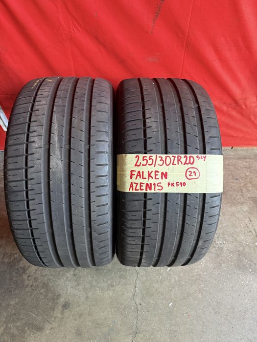 Pneys 255/30/20 Falken Impecaveis