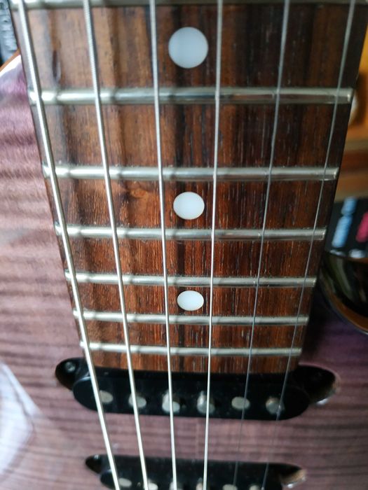 Електрогітара Ibanez SA260 в чудовому стані.