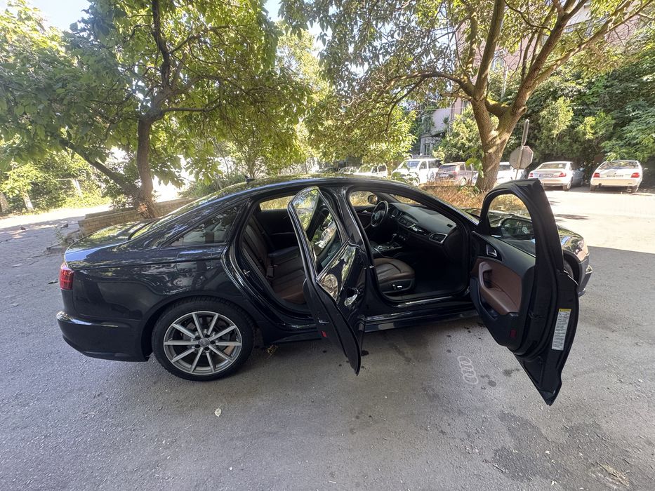 Audi A6 2018 VIN WAUF8AFC9JN093032 фото оголошення 11 з 14