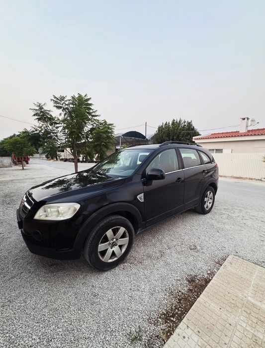 SUV Chevrolet Captiva 2.0 VCDi Diesel • 7 Lugares • Excelente Mecânica
