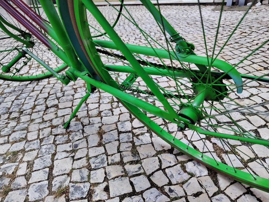 Bicicleta Clássica Verde – Funcional / Decoração de Loja