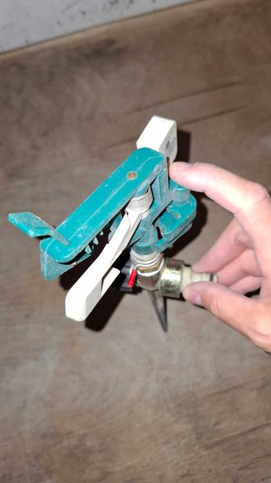 Zraszacz nastawny do podlewania, ROD podlewaczka ogrodowa