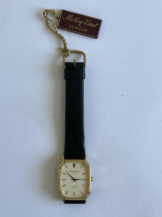 Relógio vintage Mathey-Tissot Genève Quartz Swiss Made em excelente estado.