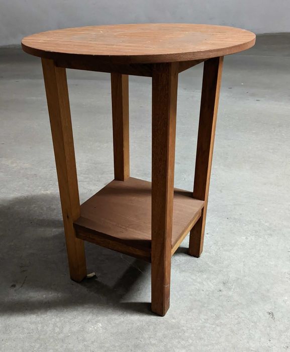 Mesa Camilha em Madeira Maciça
