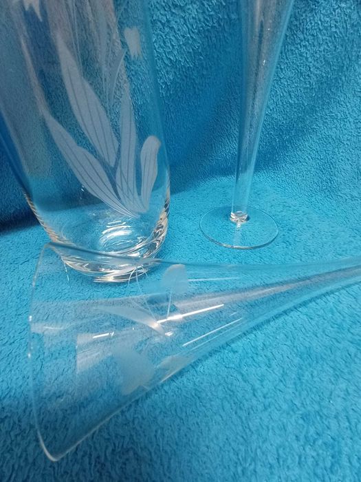 Jarra e 2 flutes