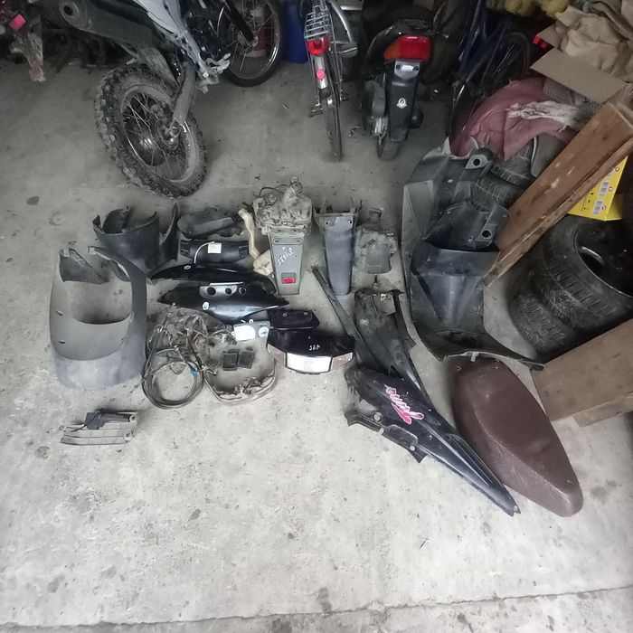 Пласмаса скутер Сузукі летс 2,Сепія