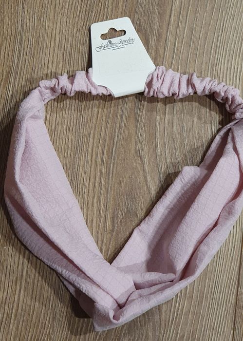 Nowa opaska do włosów