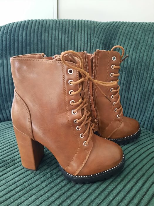 Buty, botki damskie rozmiar 37 camel
