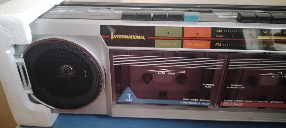 International  FR-21 (Двух кассетный магнитофон)