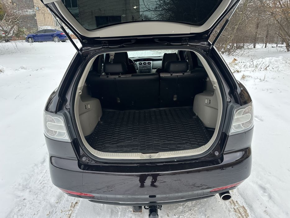 Mazda cx 7  2011 автомат