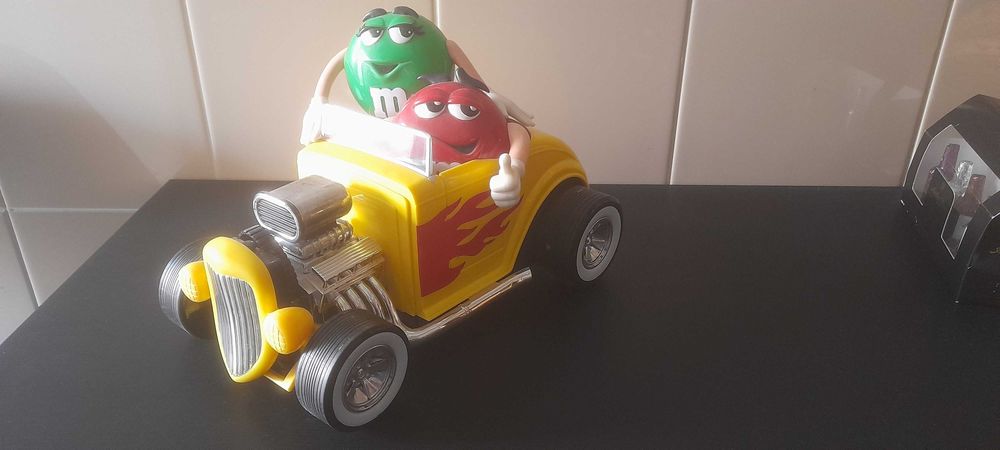 Brinde  m&m  - dispensador hot road