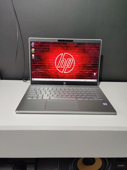 ноутбук HP pavilion laptop 14 /i5 8265у/8 гб/SSD 512/full HD