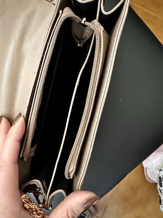 Carteira bege escura (nova)