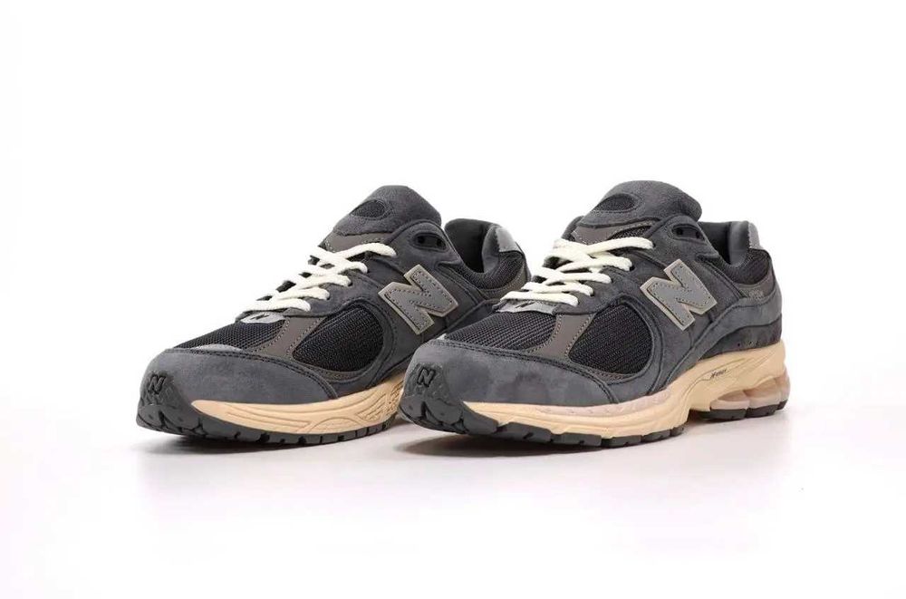 Nowe New Balance 2002R Black Dark Grey – Rozmiar 43 (27.5 cm)