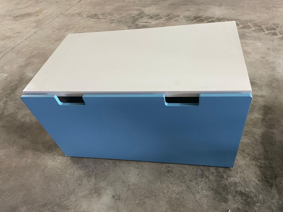 Baú de criança Ikea