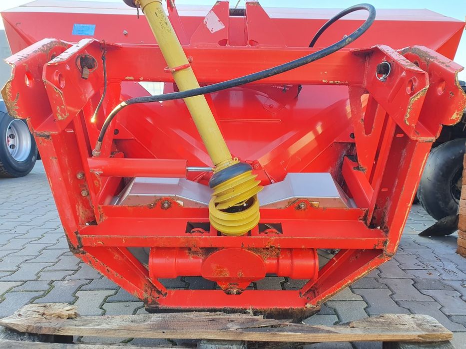 Rozsiewacz do nawozu Kuhn MDS 932 M