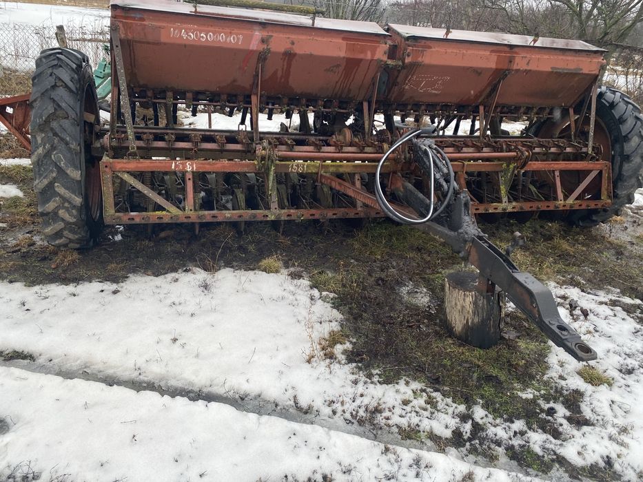 Продам сівалку СЗ-3,6 не гнила питання за тел