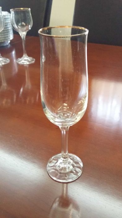 serviço de copos -  6 pessoas - cristal