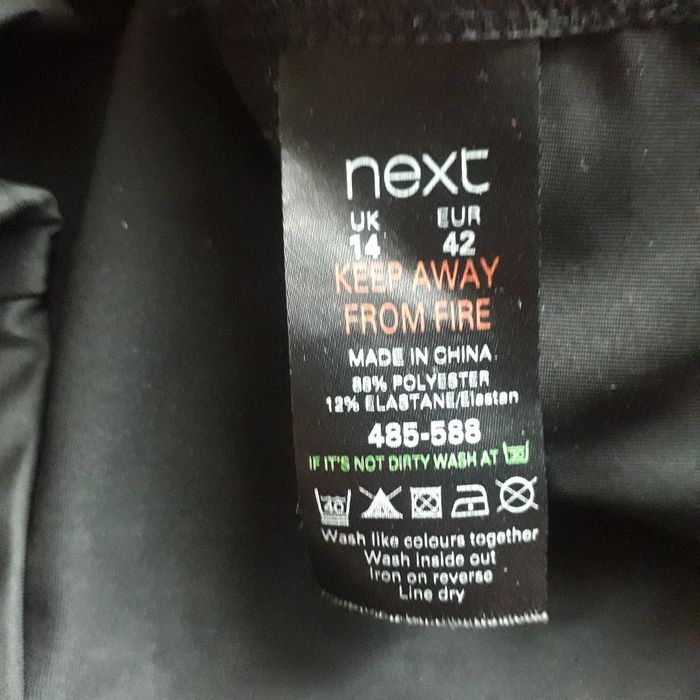 Bluzeczka nietoperz odkryte ramiona