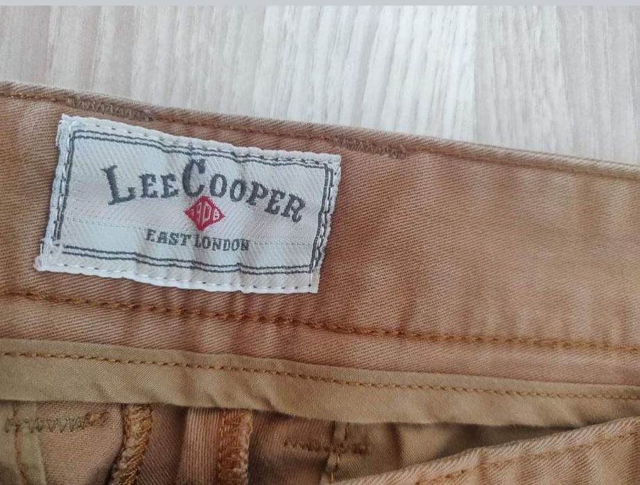 Spodnie Lee Cooper.