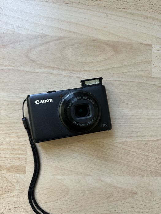 Canon Powershot S95