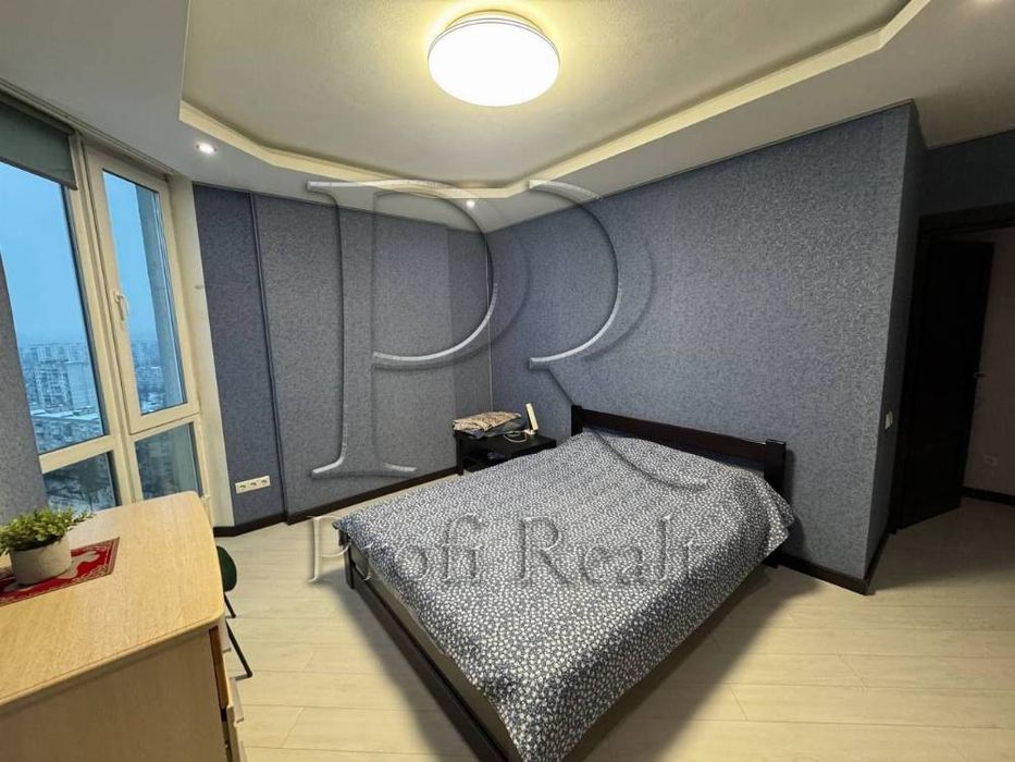 Продаж видової 2кімн.кварт. Соборності30 Київська Венеція Русанівка