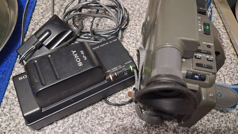 Sony CCD-F370E Video8 (1991)