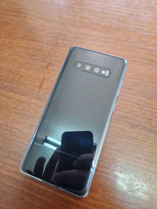Samsung Galaxy S10+ 8GB RAM / 128GB