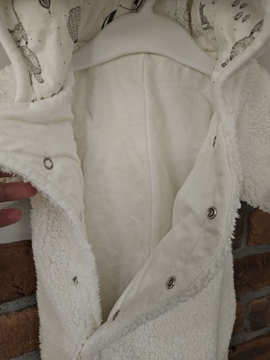 Kombinezon z kapturem z uszkami miś lindex 56