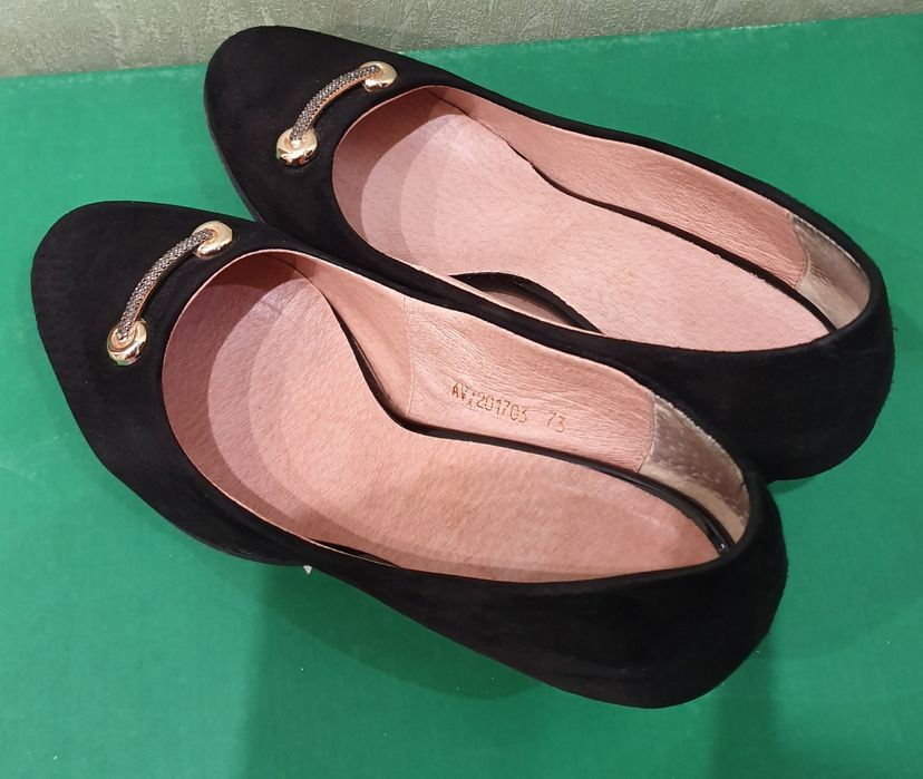 Туфлі жіночі замшеві