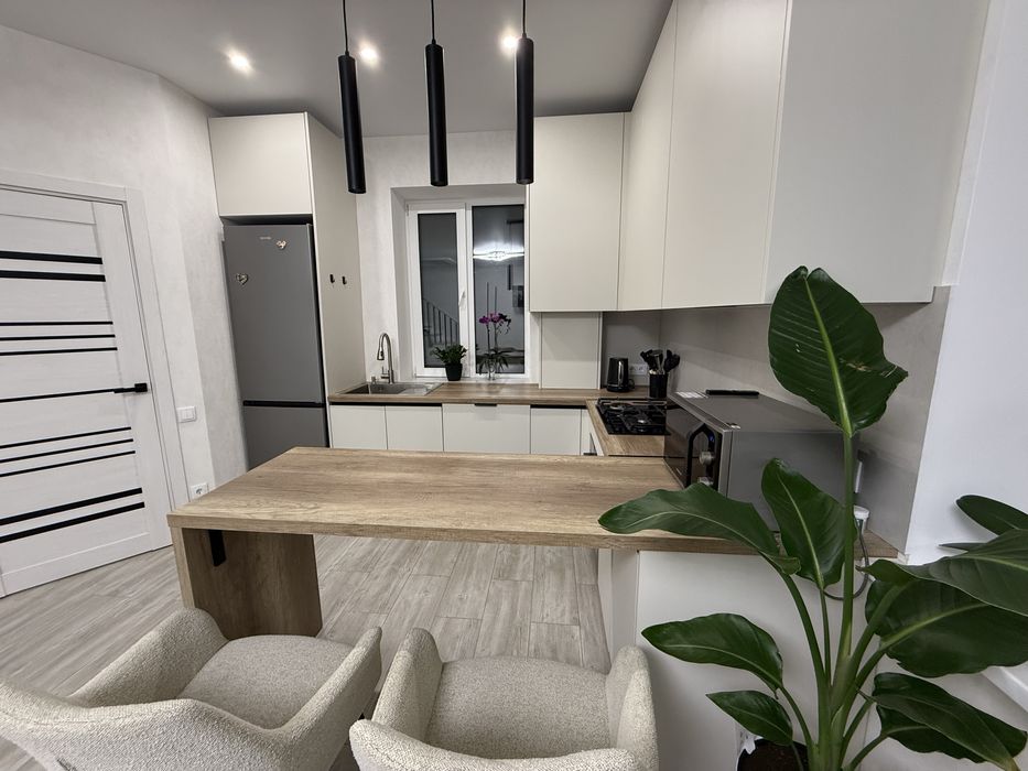 Квадродуплекс у передмісті Агрономічне