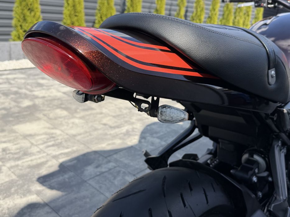 Kawasaki z 900 rs