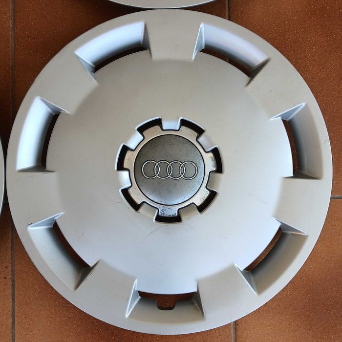 AUDI A3 8P A4 B6 B7 Kołpaki 15'' 8E0601147A Komplet