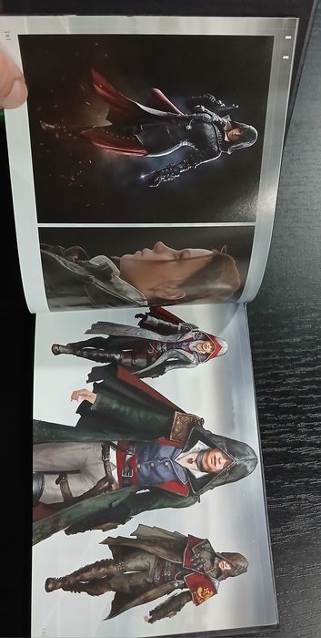 Assassins creed syndicate+extras  Xbox one
