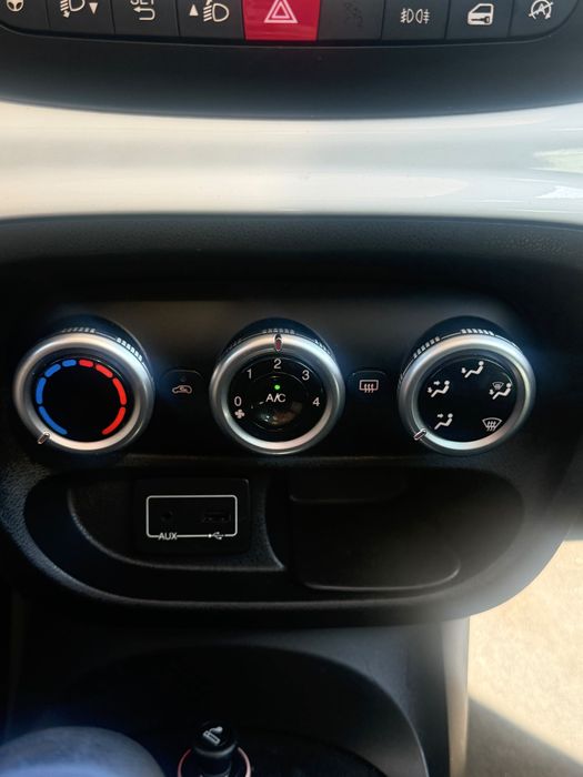 Fiat 500L 05/2016 — photo 4