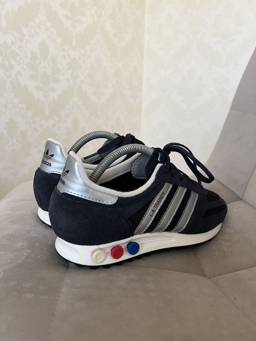 Кросівки Adidas La trainer