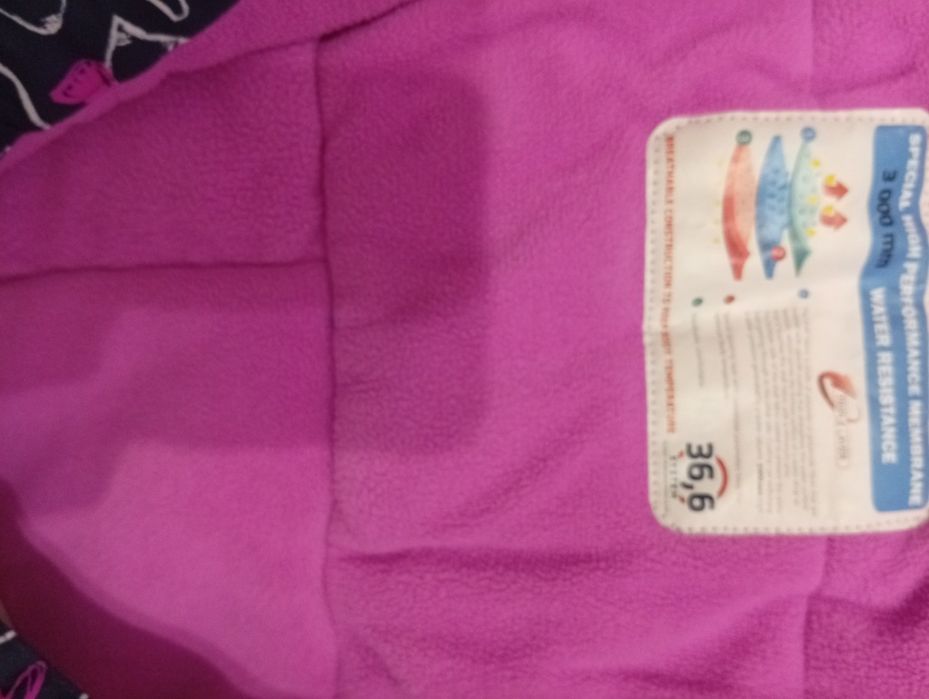 Зимний комбинезон для девочки