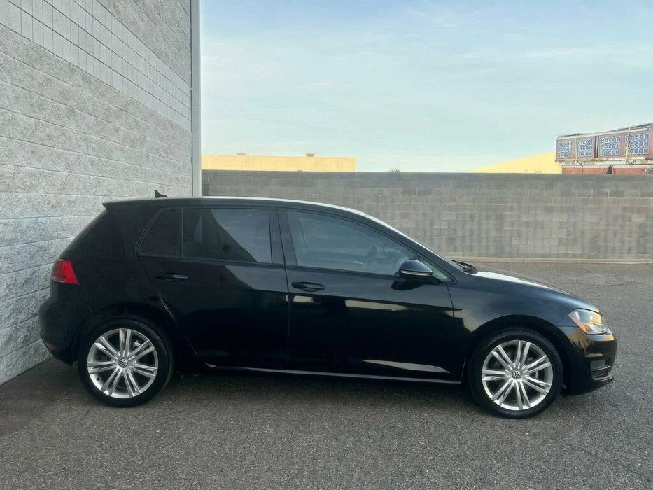 Volkswagen Golf SE      2015