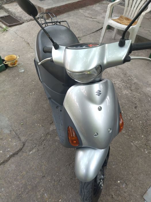 Продам скутер Suzuki Lets4