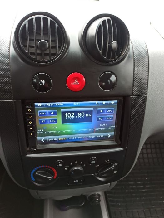 Chevrolet aveo T200 hatchback