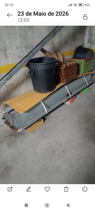 Portão de garagem de fole