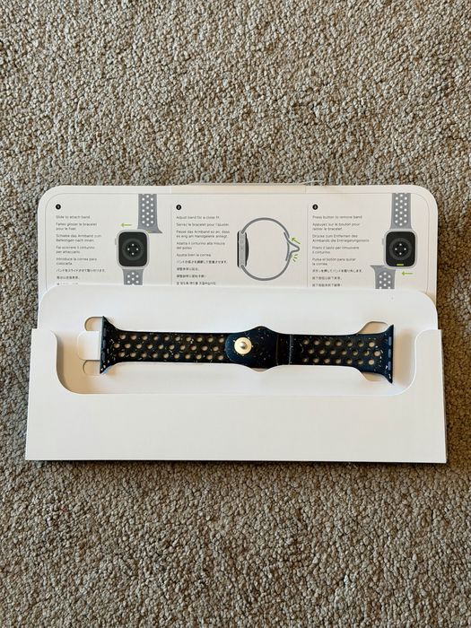 Apple Watch Serie 9 Nike Edition (45mm - Midnight Blue)