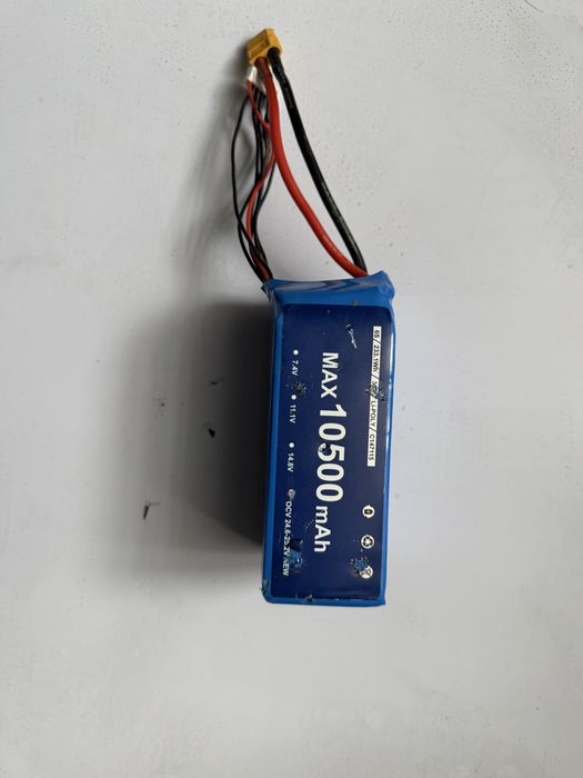 Продам батки на фпв нові дрон 6s3p