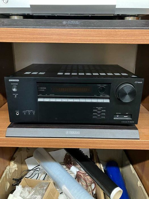 Amplituner Onkyo TX-NR6100