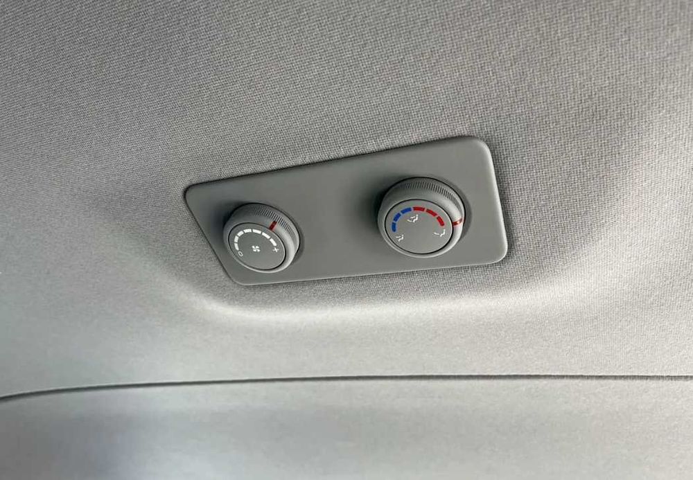 Hyundai Grand Starex  2020