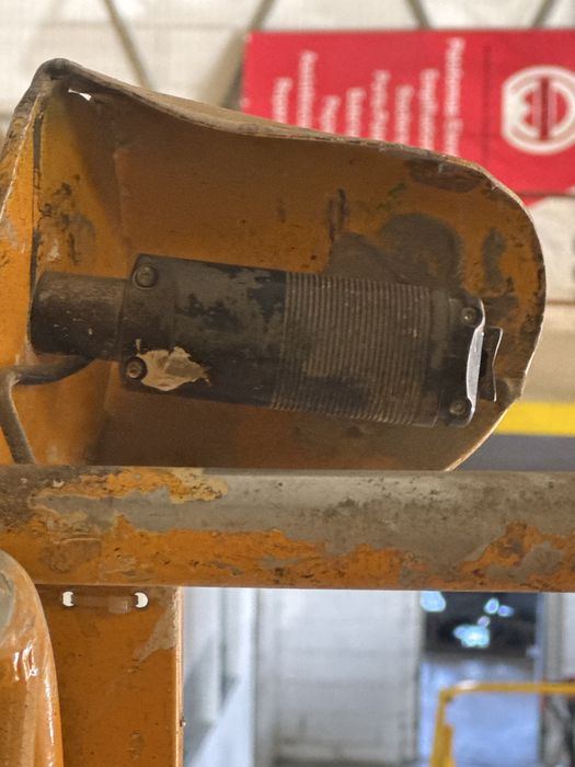 Plataforma elevatoria 8M JLG Toucan Junior (USADA)