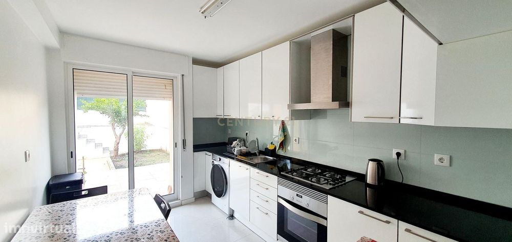 Moradia T3 remodelada